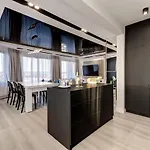 Aparthotel Rondo 4*