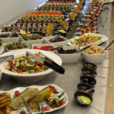 アパートホテル Rondo 4*